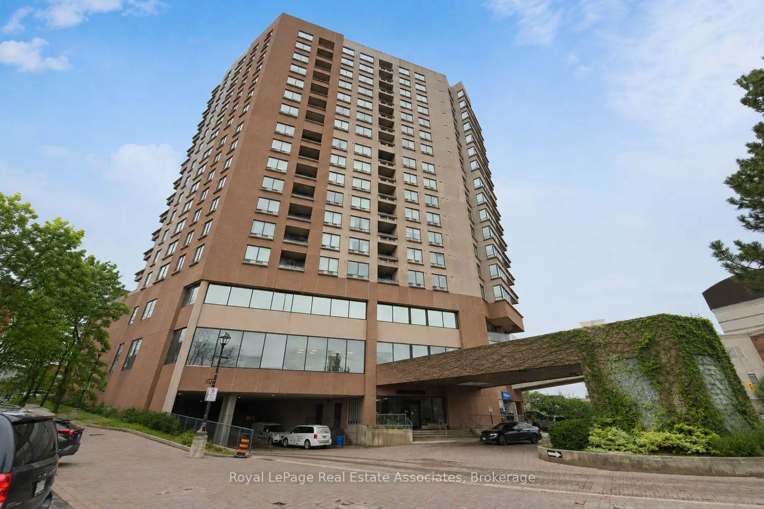 1 Belvedere Court 503