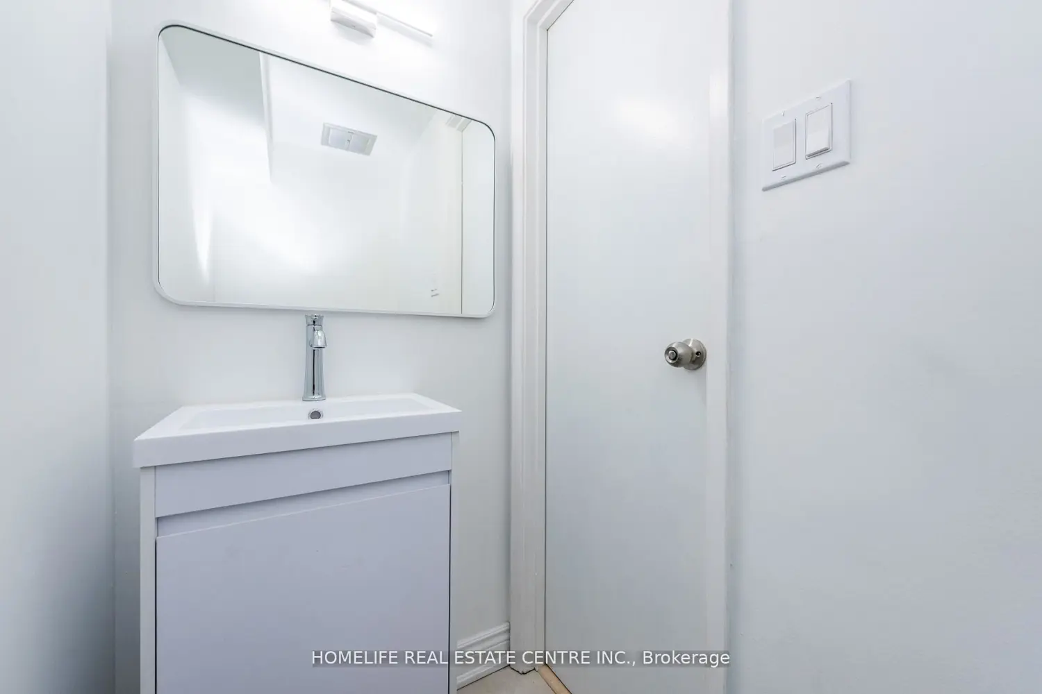 62 Mccallum Court photo 4