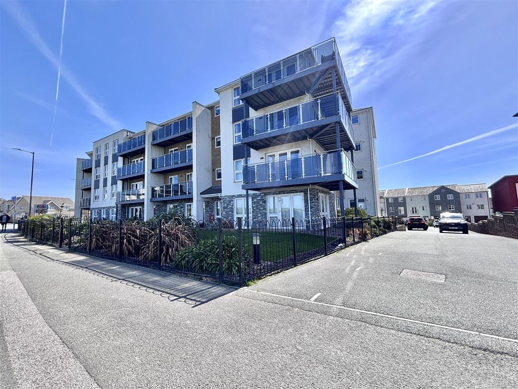 1 bed flat for saleNarrowcliff, Newquay TR7