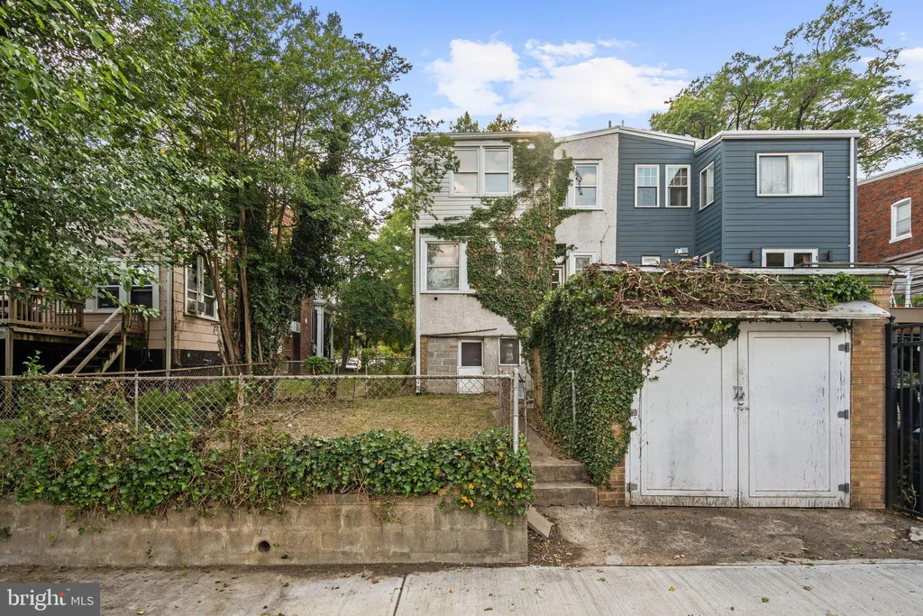 4313 12th Street NE, Washington, DC 20017