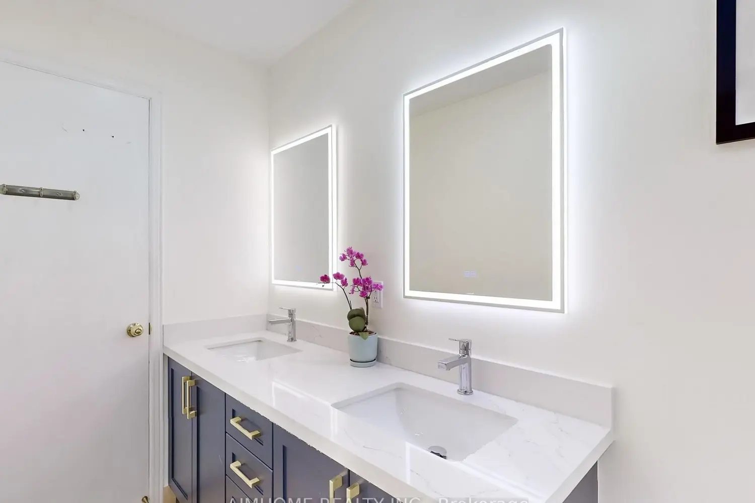 36 Liebeck Crescent photo 5
