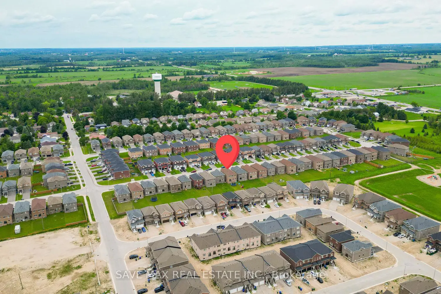 335 Ridley Crescent photo 2