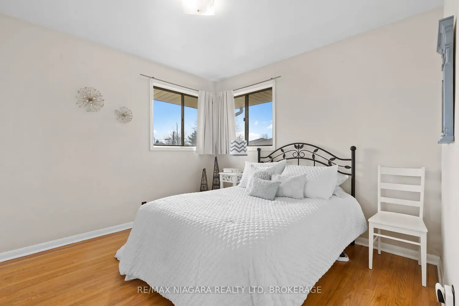 13 Ridgewood Avenue photo 4