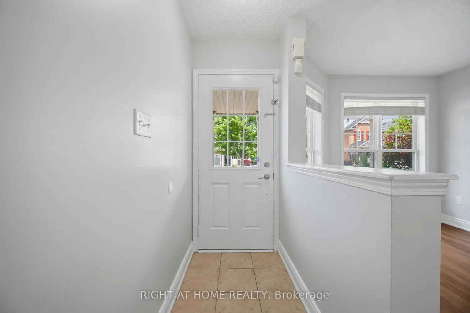 1064 Wickson Way photo 5