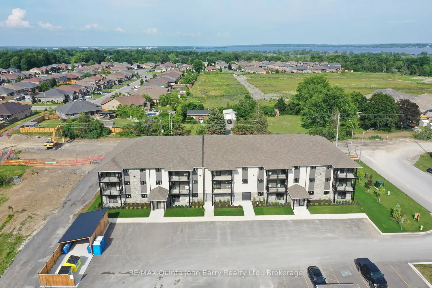 101-10 Hillside Meadow Drive