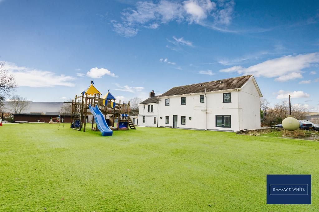 5 bed detached house for saleMountain Hare, Merthyr Tydfil CF47