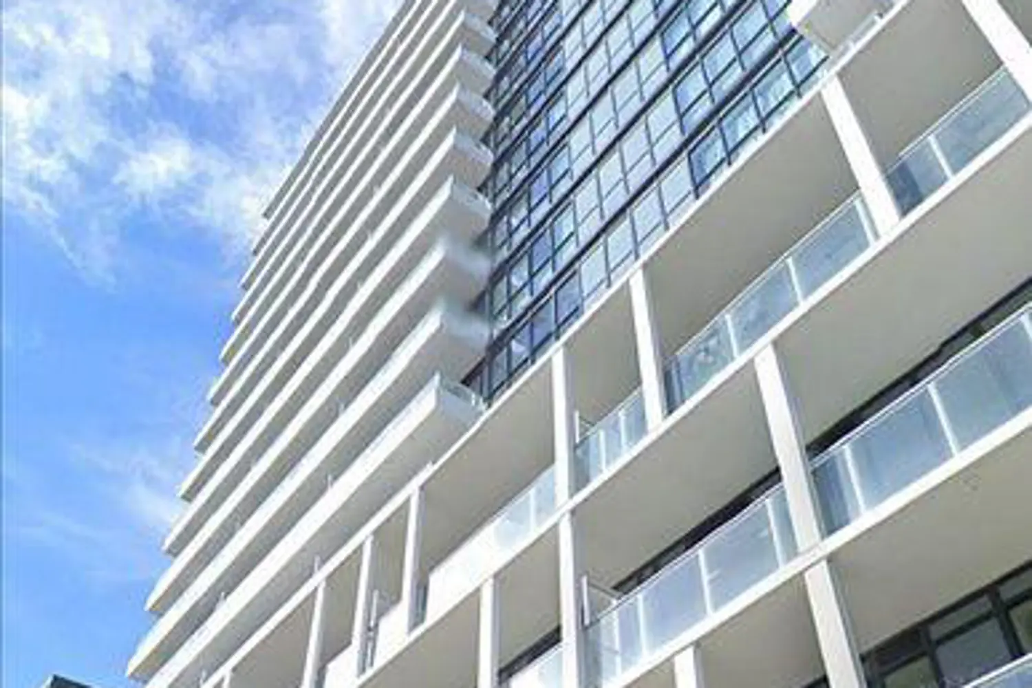 188 Fairview Mall Drive 1506