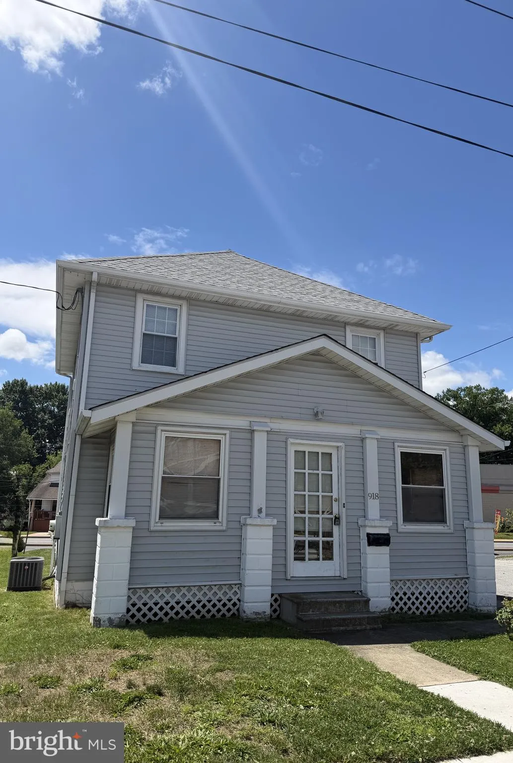 918 New Road, Elsmere, DE 19805
