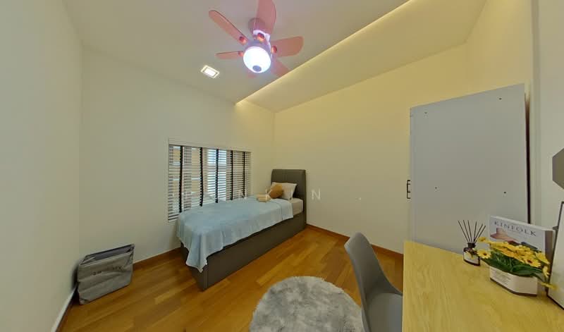 320 Guillemard Road photo 5