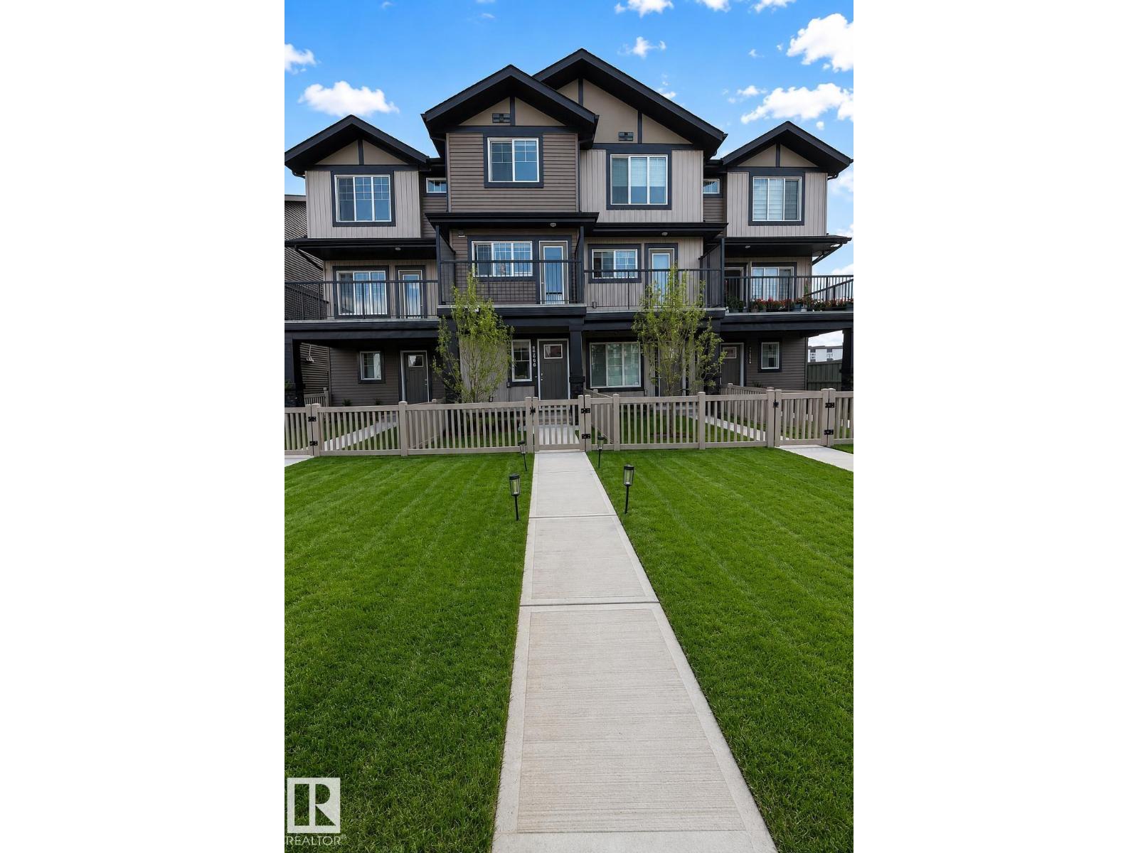 22845 84 AV NW