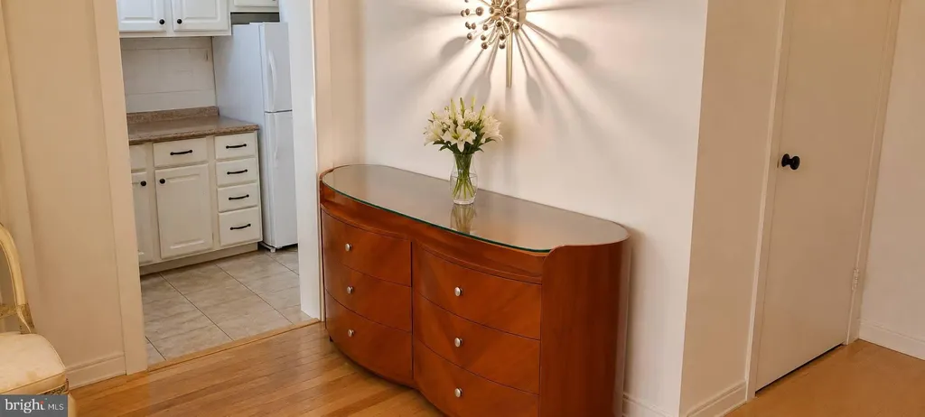 1 Scott Circle NW Unit 6, Washington, DC 20036 photo 4