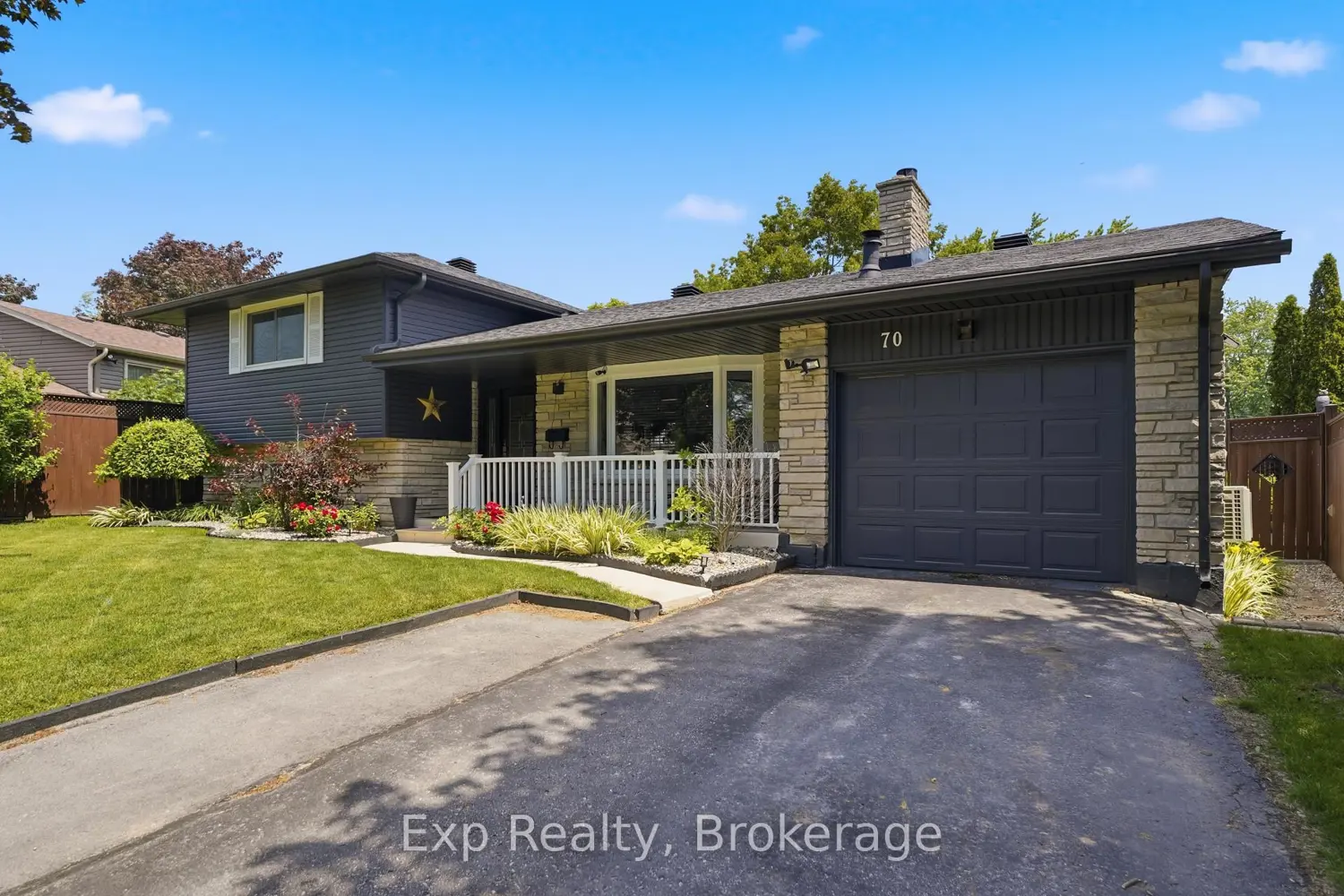 70 Tripp Boulevard photo 2