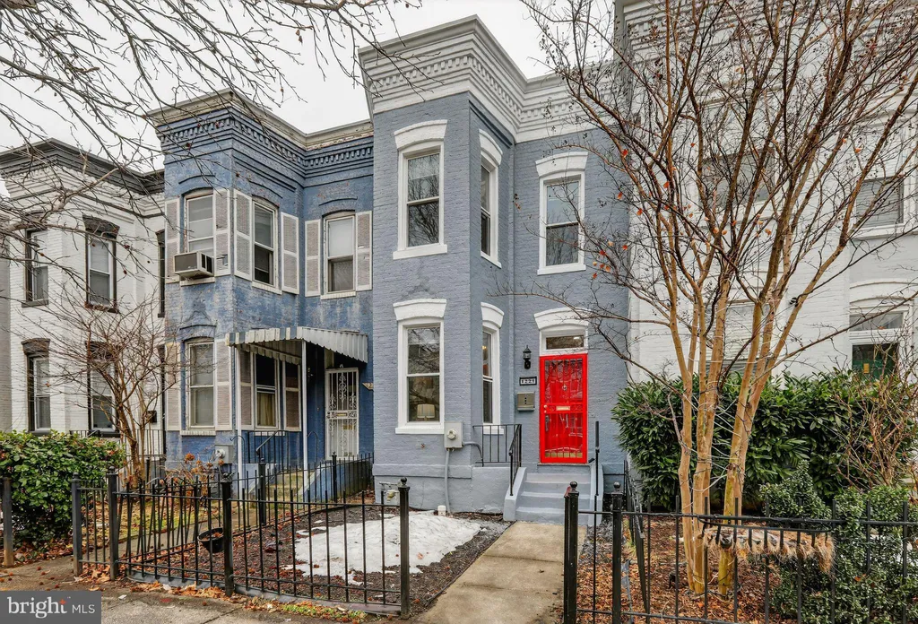 1221 I Street NE, Washington, DC 20002 photo 2
