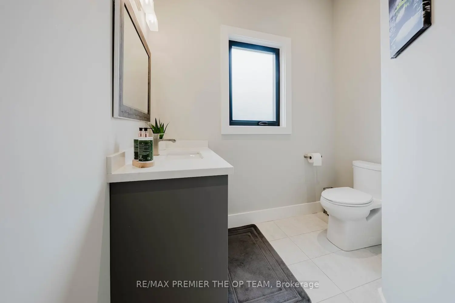 54 Cheltenham Avenue photo 3