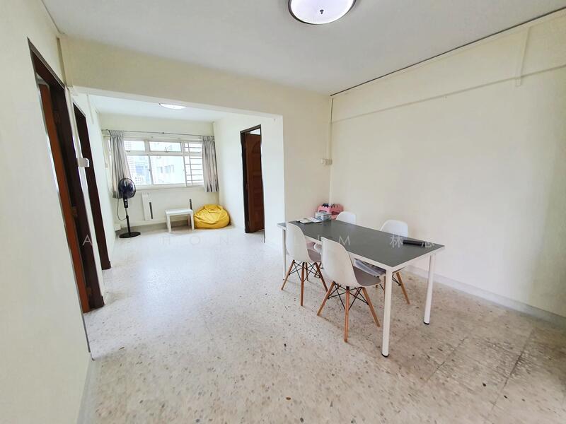 115 Bukit Merah Central photo 2