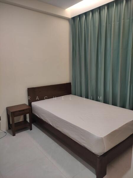 42 Rowell Road - Ensuite - Minimum 3 months photo 2