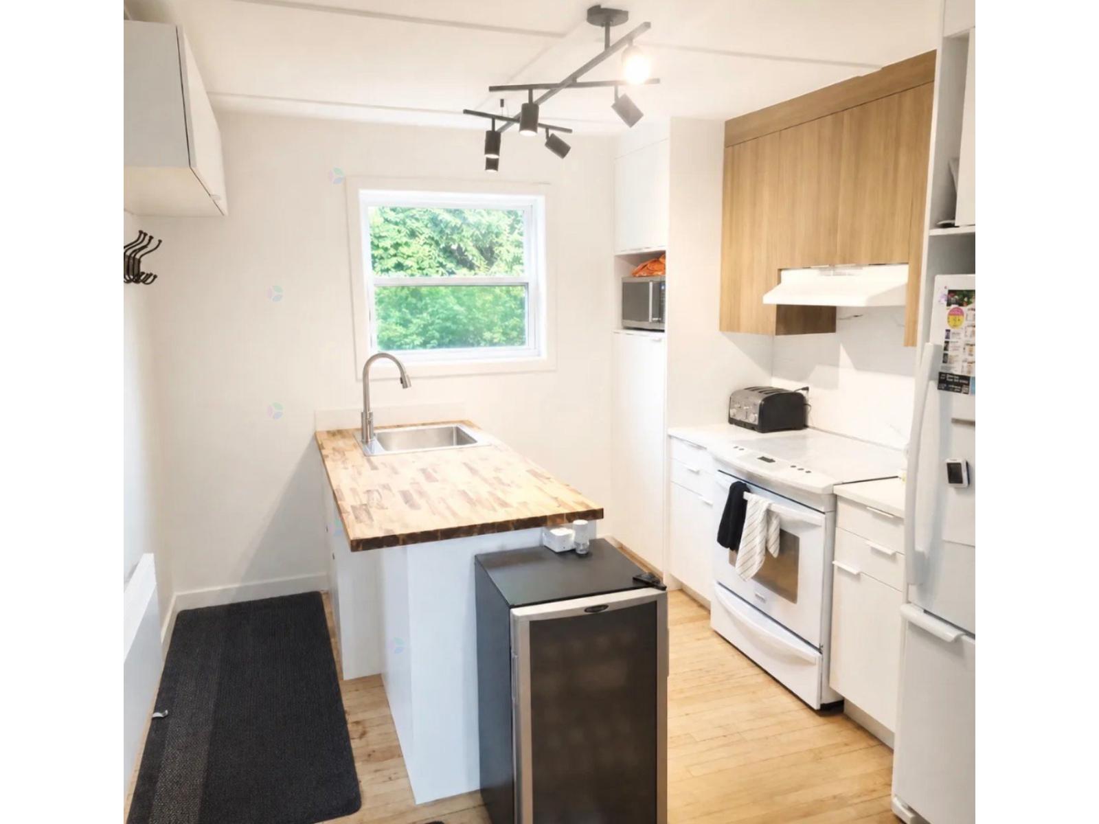679 Rue Valiquette