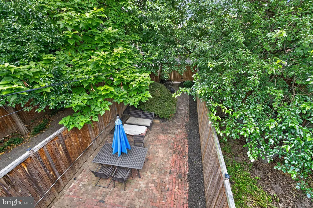 641 11th Street NE, Washington, DC 20002