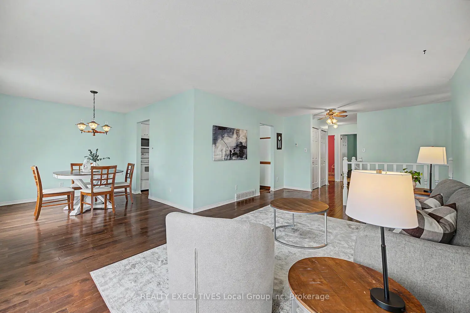 669 Bromley Avenue photo 3