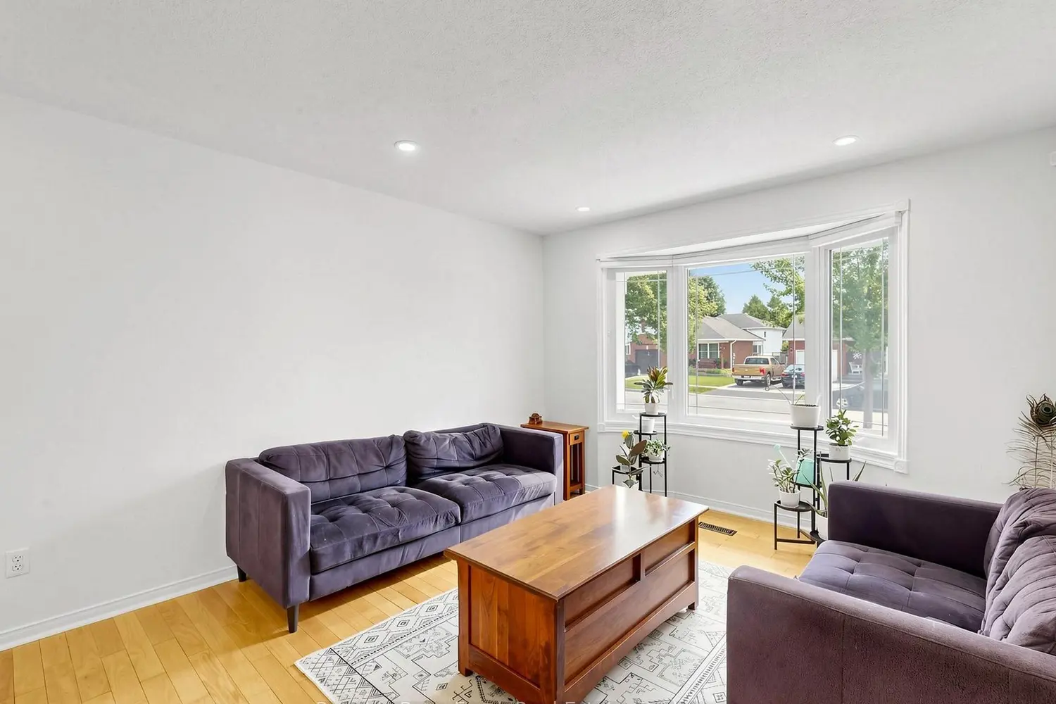 20 Strathallan Drive photo 3
