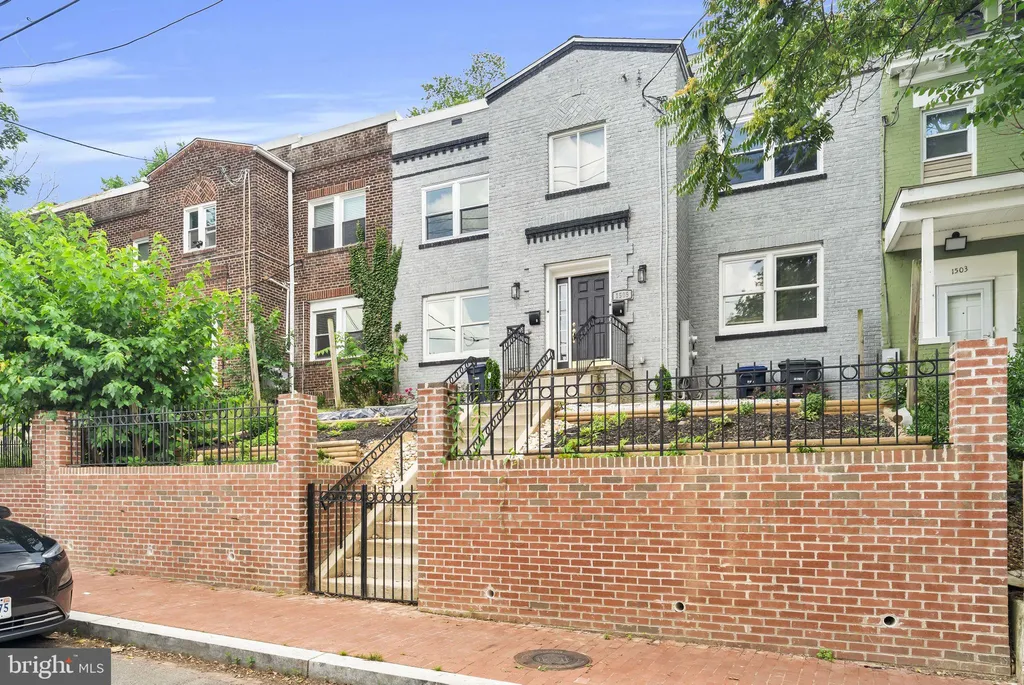 1505 W Street SE Unit 1, Washington, DC 20020