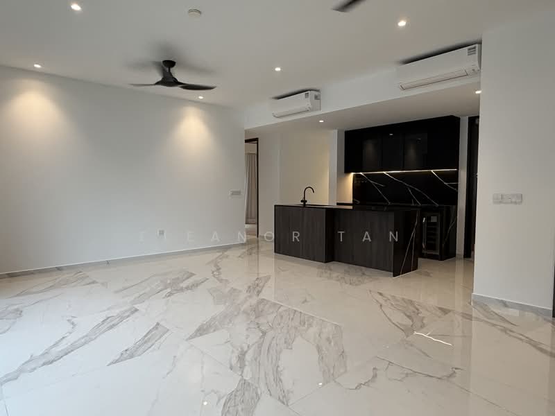 12 Jervois Close photo 4