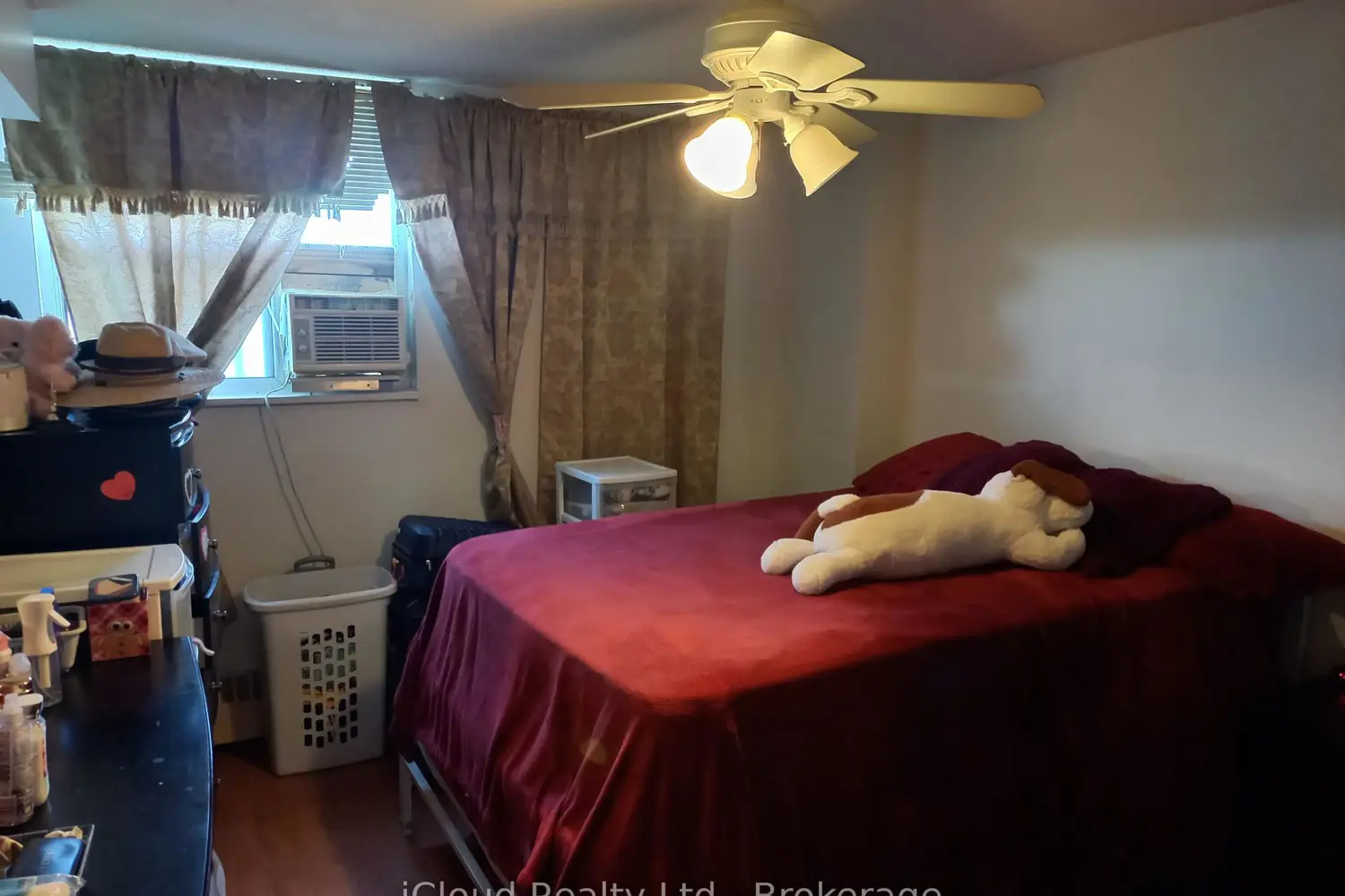 390 Dixon Road 806 photo 5