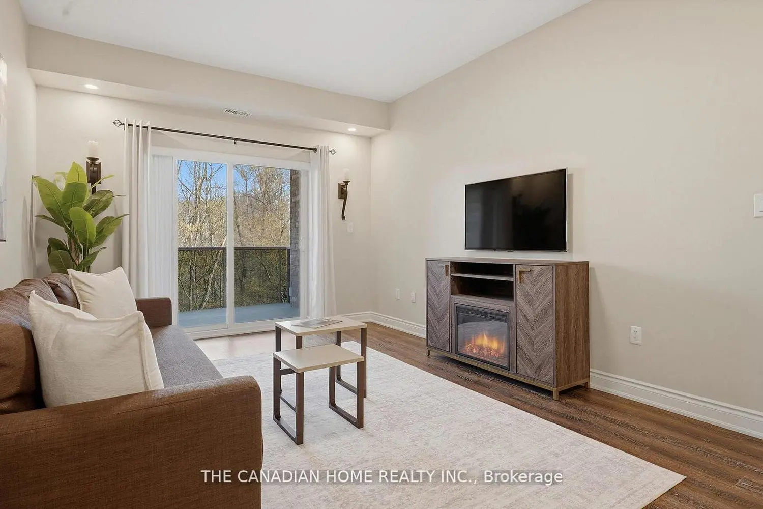 8111 Forest Glen Drive 332 photo 3