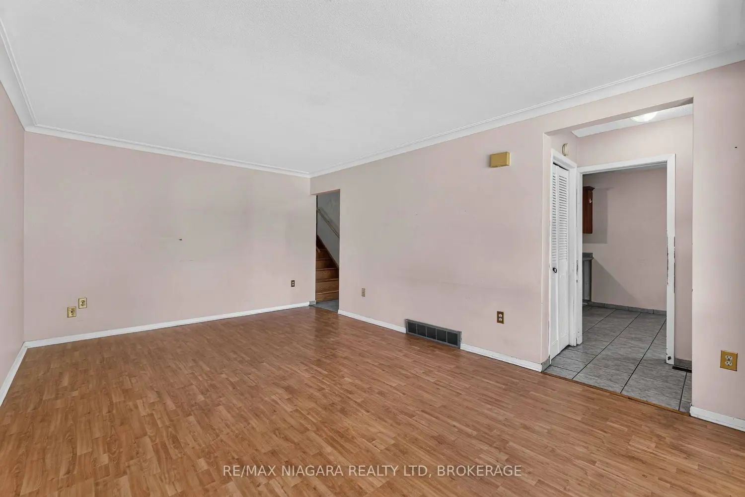 3440 St. Patrick Avenue photo 4