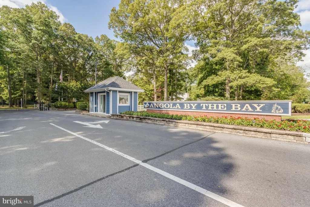 33641 Woodland Circle, Lewes, DE 19958