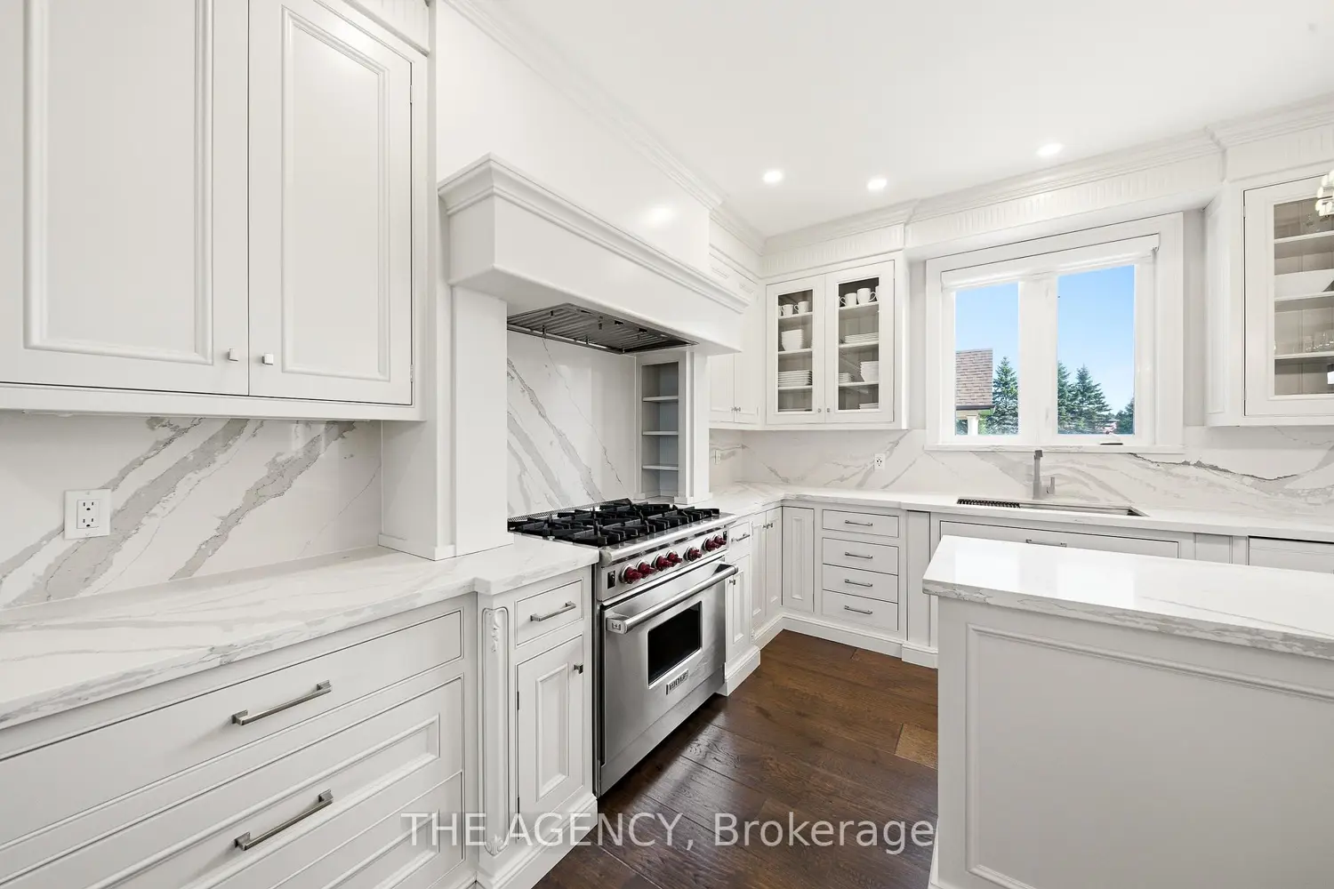 147 Mactaggart Drive photo 3