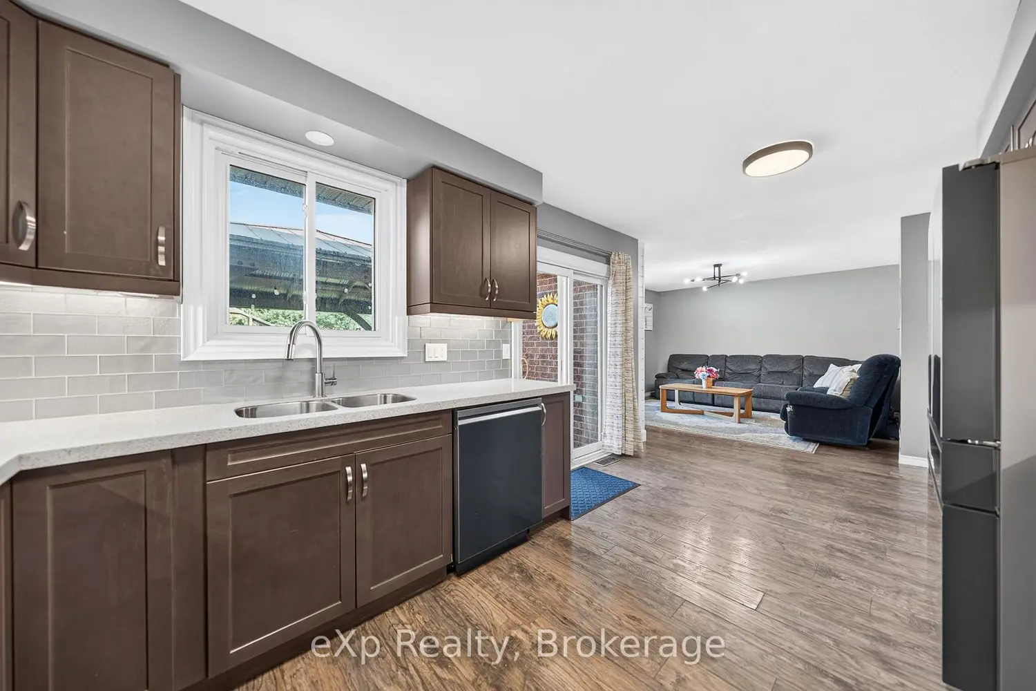 27 Parker Place photo 5