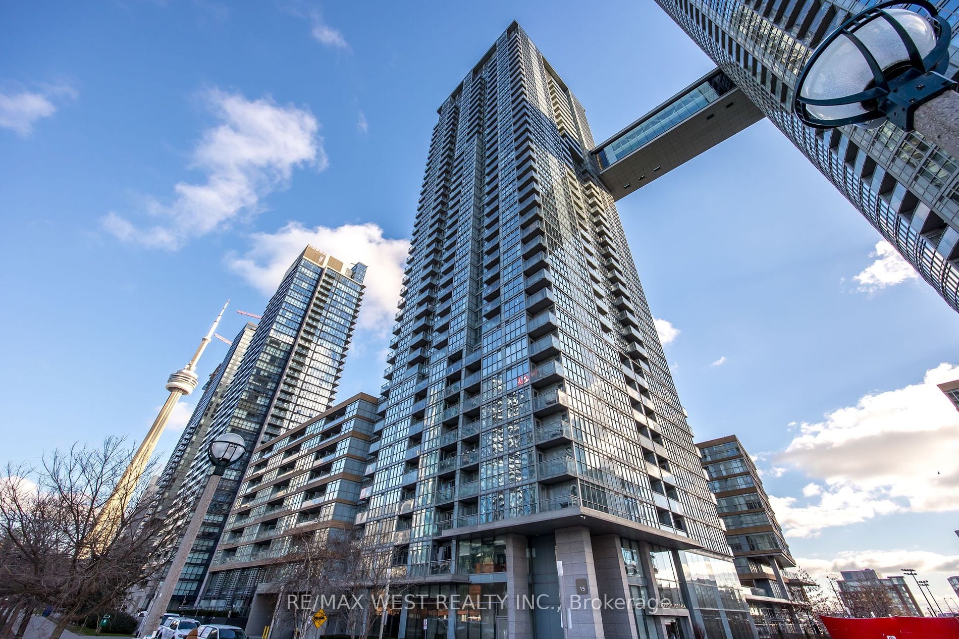 1106-15 Iceboat Terrace, Toronto, ON, M5V 4A5