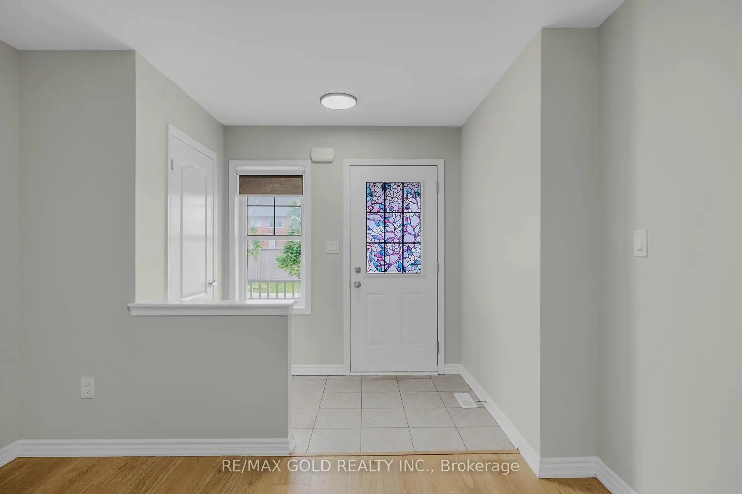 94 Benhurst Crescent photo 4