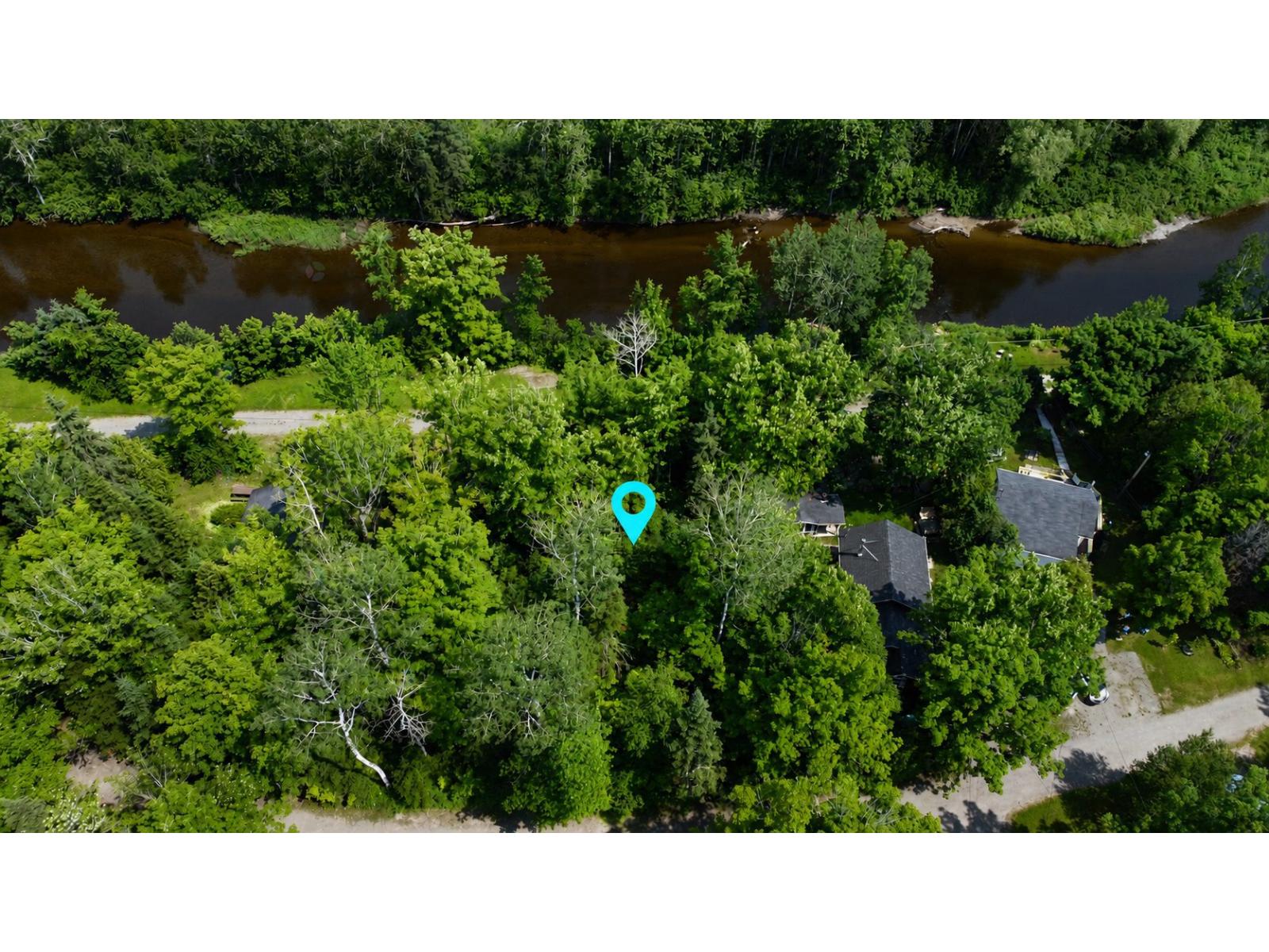 14 Grève de la Rivière