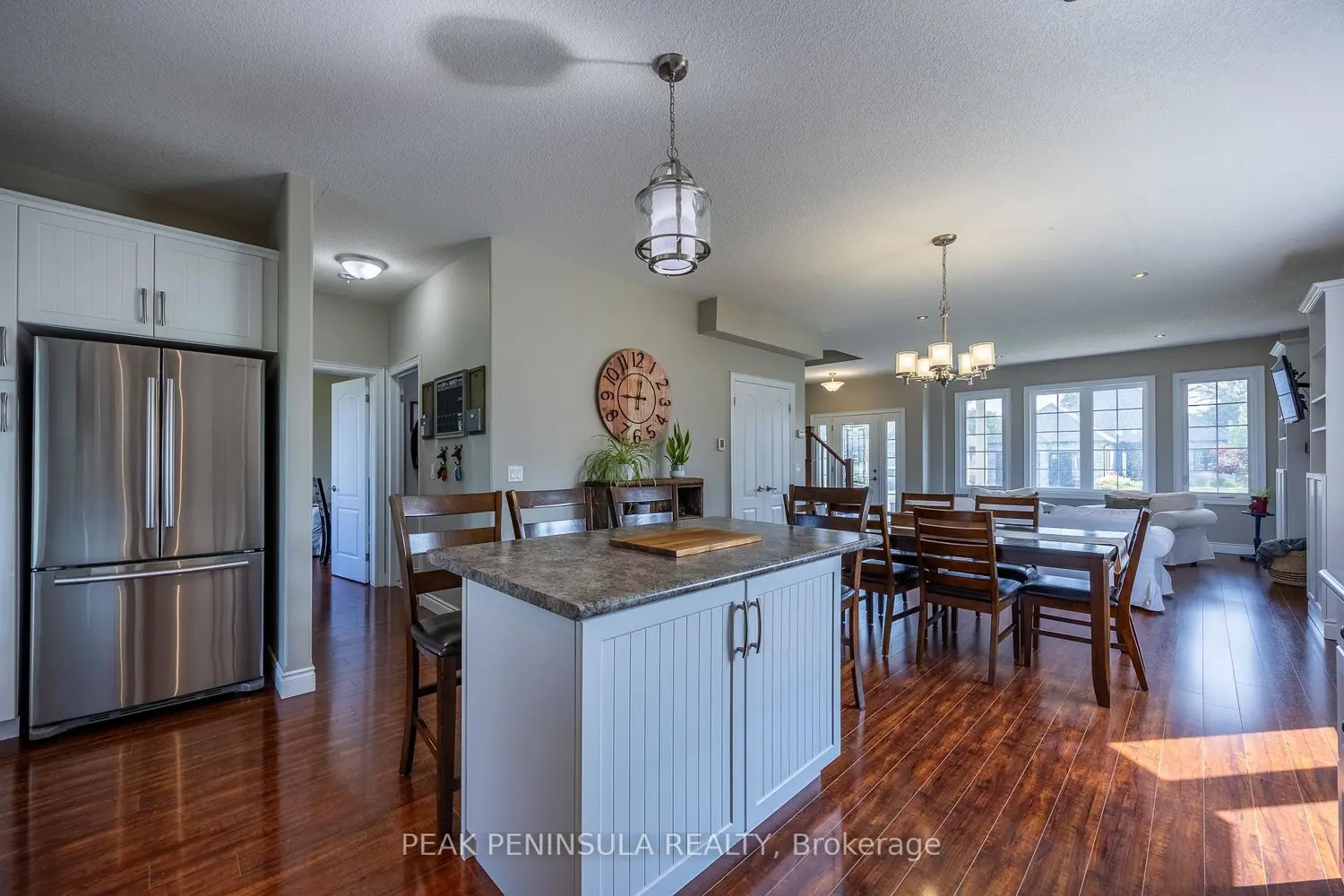 100 Backus Drive photo 3