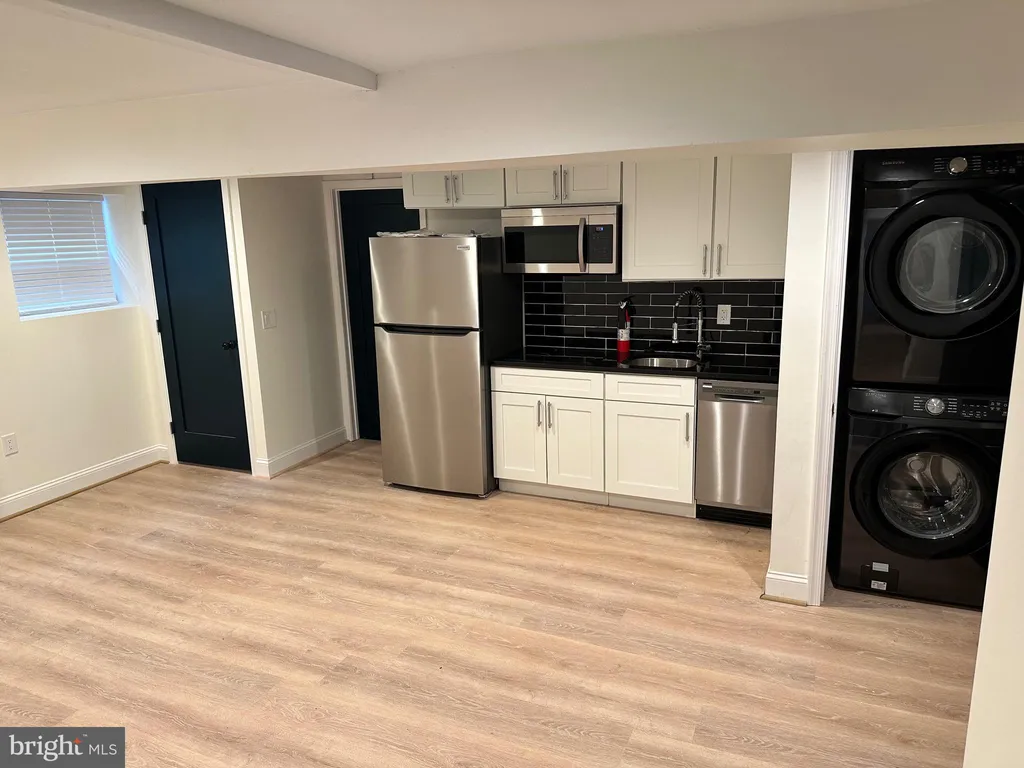 4252 Dix Street NE, Washington, DC 20019