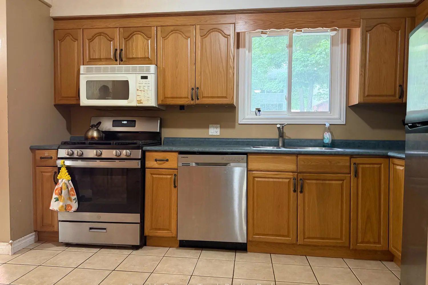 111 Burke Street photo 4