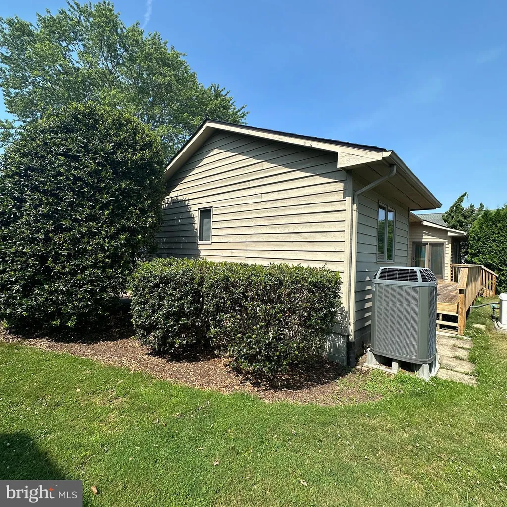 426 Jackie Drive, Ocean View, DE 19970 photo 5