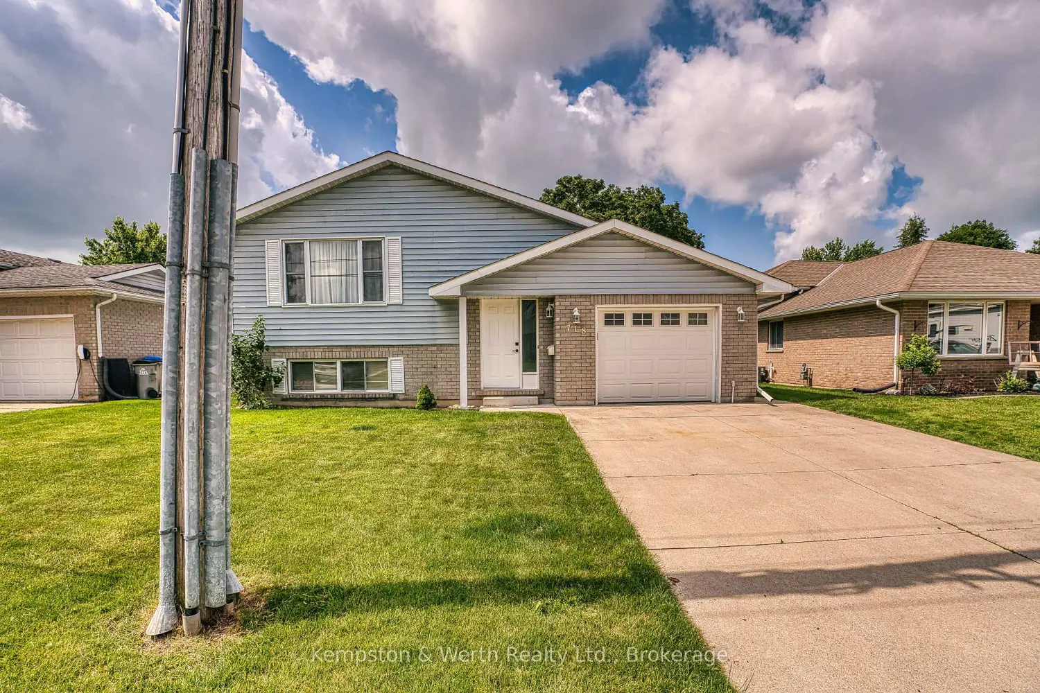 718 Edgar Street photo 2