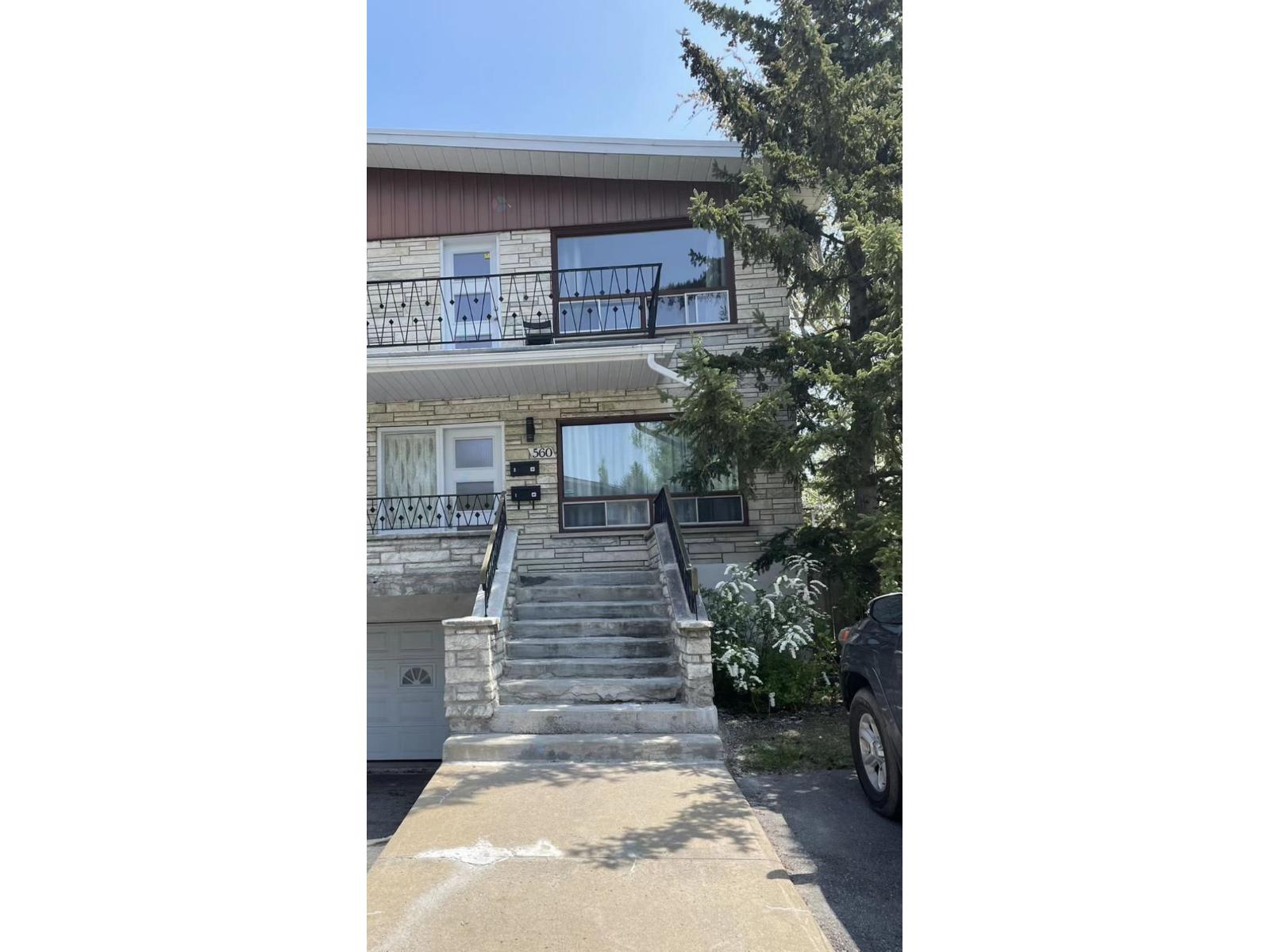 560 Rue Le Royer