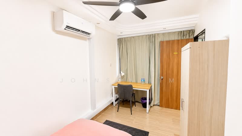 5000J Marine Parade Road photo 4