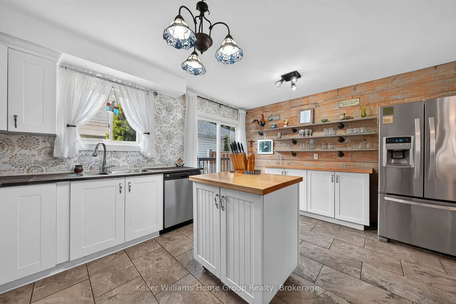 129 Parkside Drive photo 5
