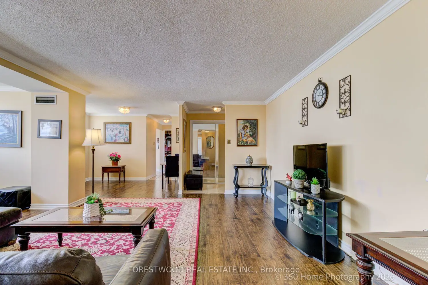 3700 Kaneff Crescent 2202 photo 4