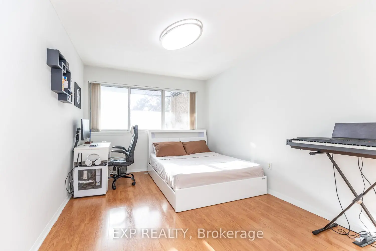 4001 Don Mills Road 110 photo 3