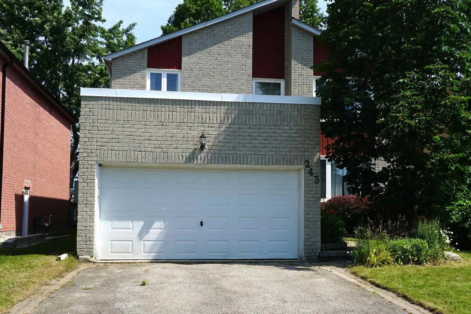 243 Hickling Trail