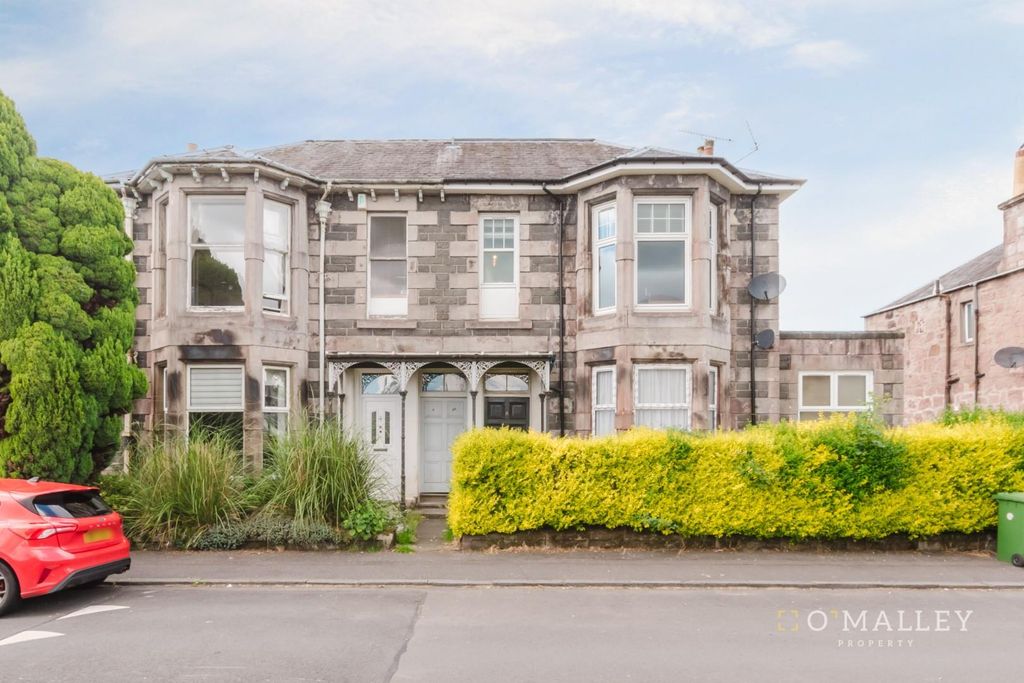 2 bed flat for saleOchil Street, Alloa FK10