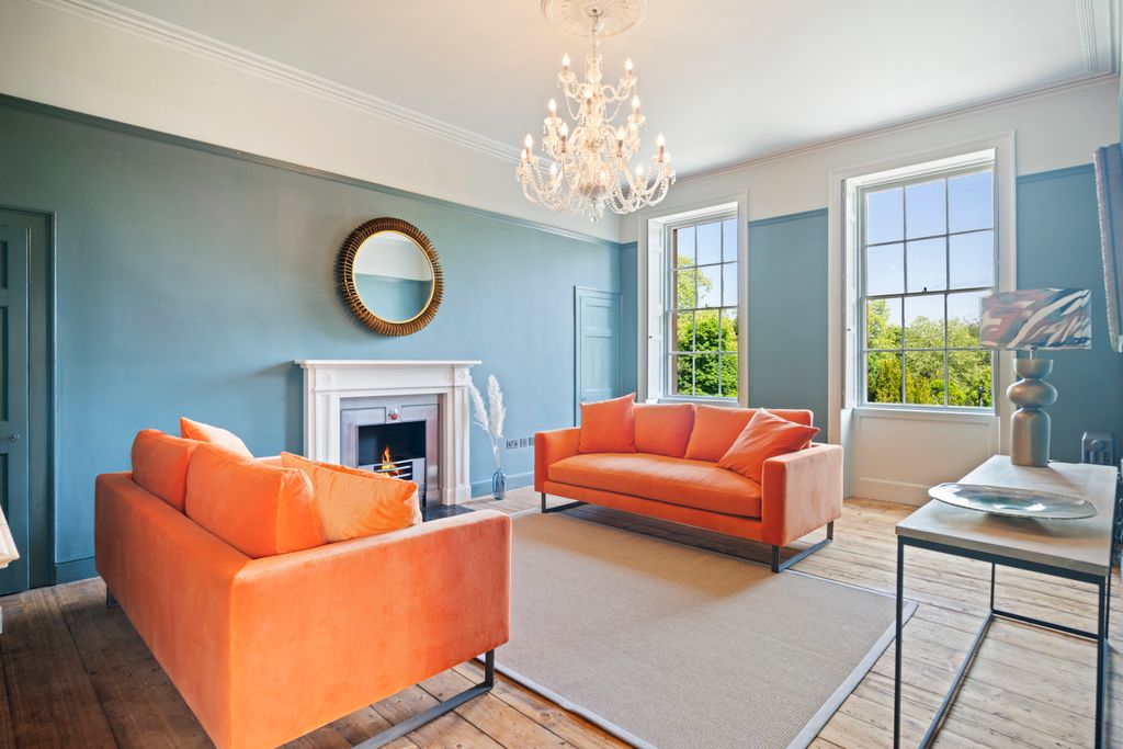 2 bed flat for saleSydney Place, Bath, Somerset BA2 photo 5