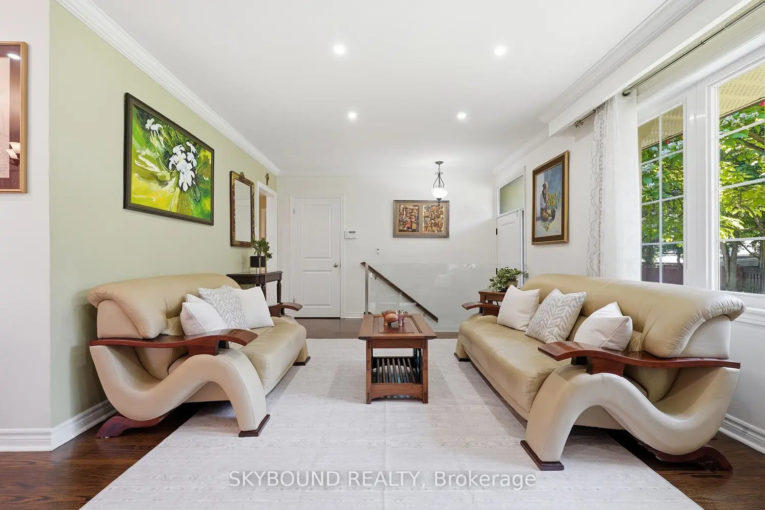 3105 Ballydown Crescent photo 4