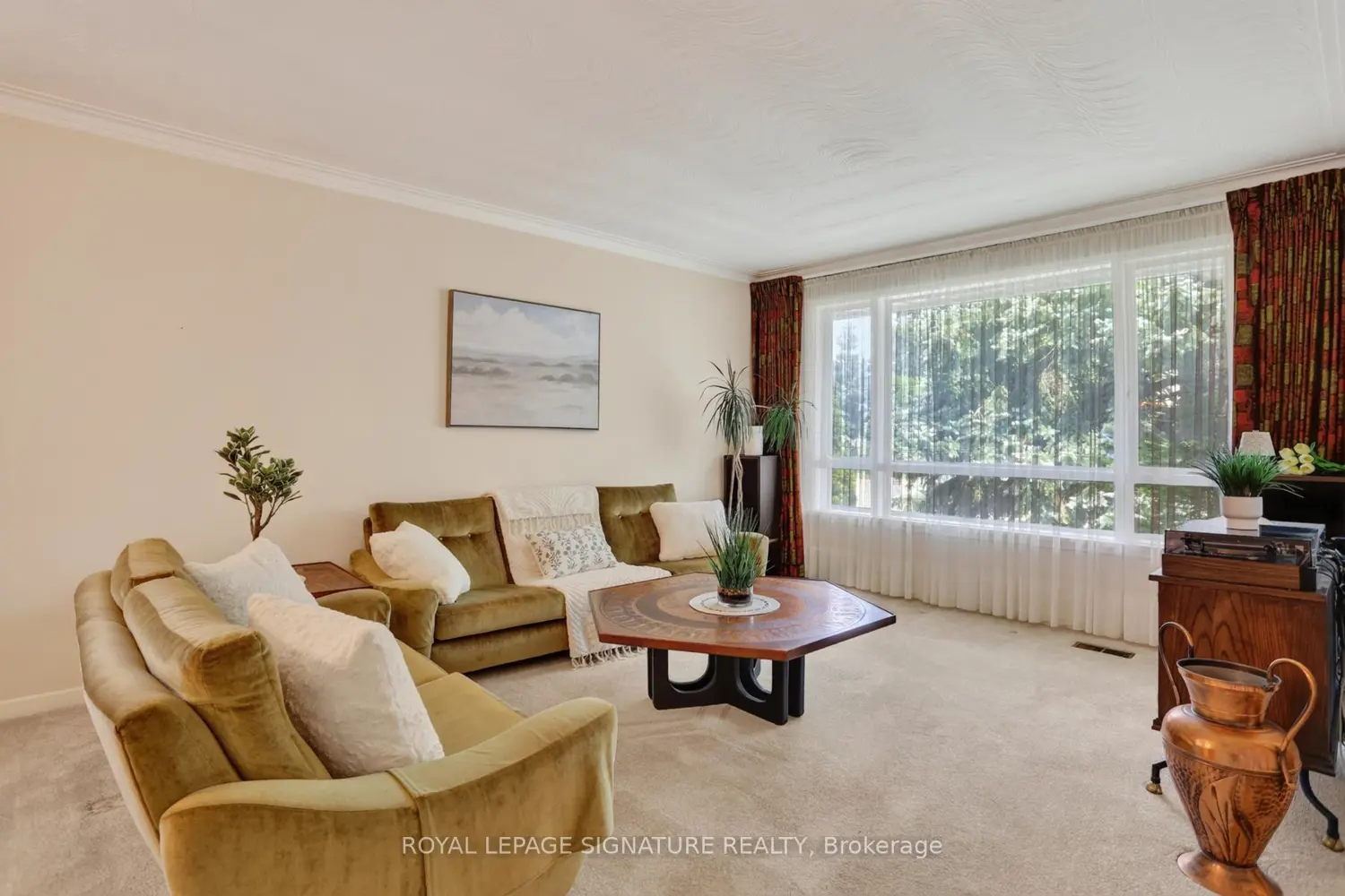 1 Tanburn Place photo 2